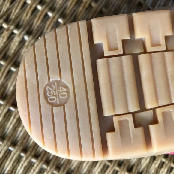 ๐ธ Hot Pink Leather Loafer Slide ๐ธ - Picture 9 of 14